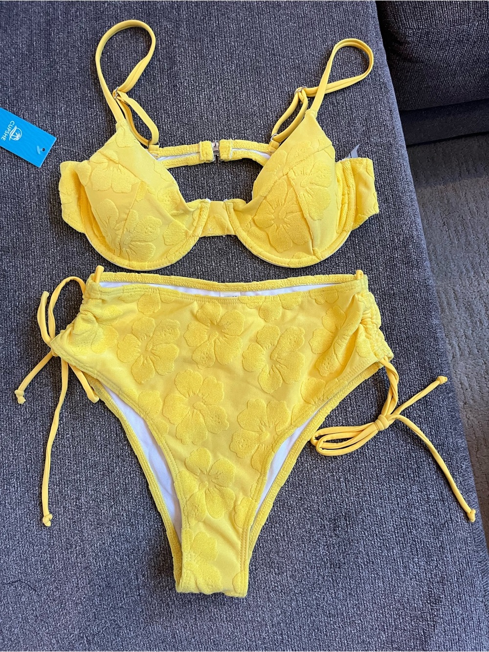Cupshe Yellow Floral Textured Bikini Set